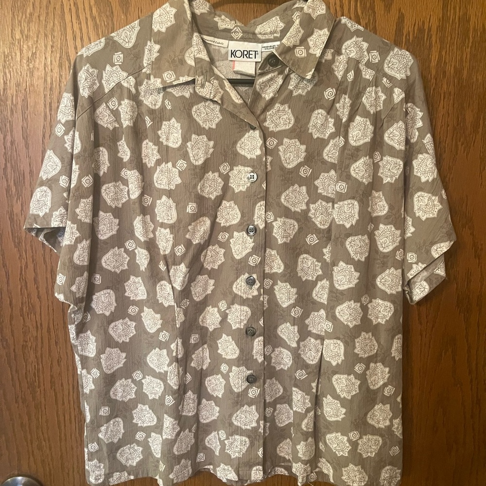 Koret Short Sleeve Blouse **